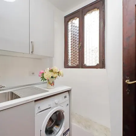 St.margherita Charming House Apartment